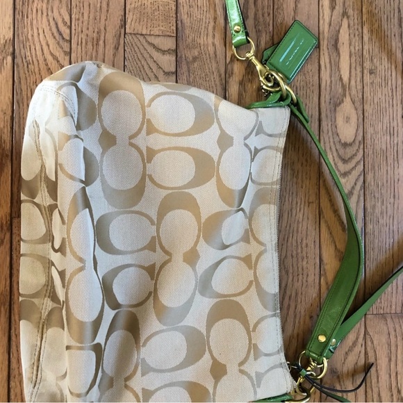 Coach Beige Women's Bag - Picture 4 of 9